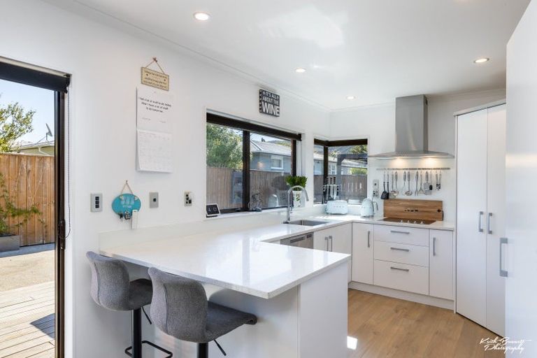 Photo of property in 258a Fergusson Drive, Heretaunga, Upper Hutt, 5018