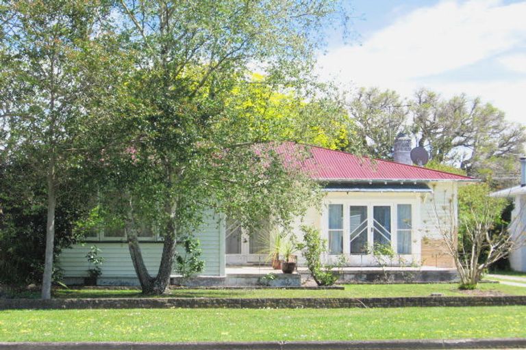 Photo of property in 35 Cook Street, Te Hapara, Gisborne, 4010