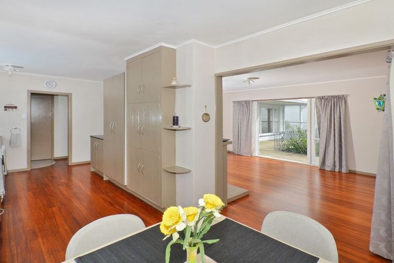 Photo of property in 10 Mcinnes Avenue, Te Kamo, Whangarei, 0112