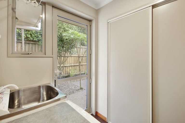 Photo of property in 70f Avonhead Road, Avonhead, Christchurch, 8042
