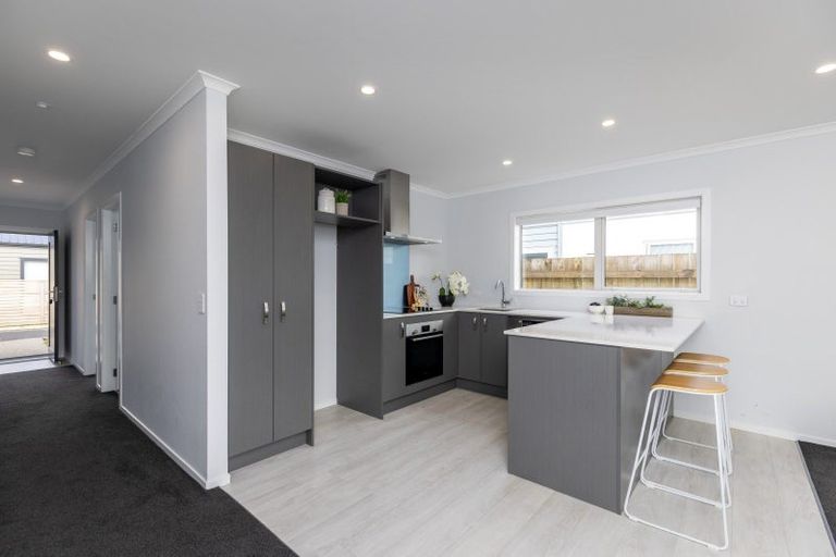 Photo of property in 26 Koru Loop, Paraparaumu, 5032