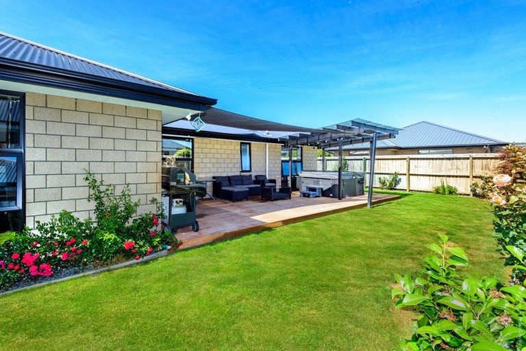 Photo of property in 11 Chert Street, Rolleston, 7614