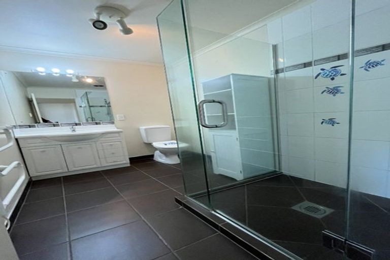 Photo of property in 4 Lime Crescent, Papakura, 2110