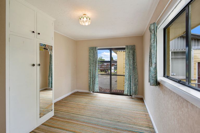 Photo of property in 39 Branston Street, Hornby, Christchurch, 8042