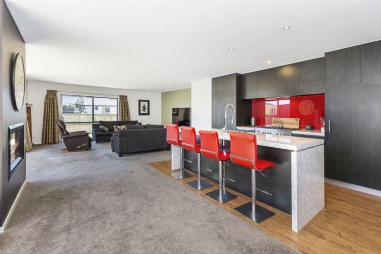 Photo of property in 50 Mo Street, Camborne, Porirua, 5026