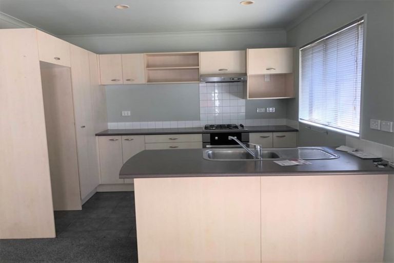 Photo of property in 20 Marengo Parkway, Takanini, 2112