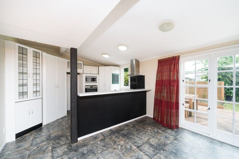 Photo of property in 68 Rangitane Street, Palmerston North, 4414