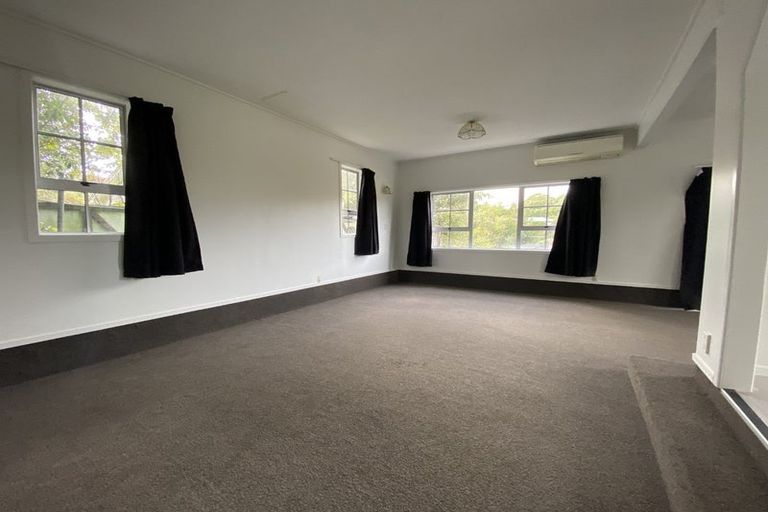 Photo of property in 18 Wilfred Street, Tawa, Wellington, 5028