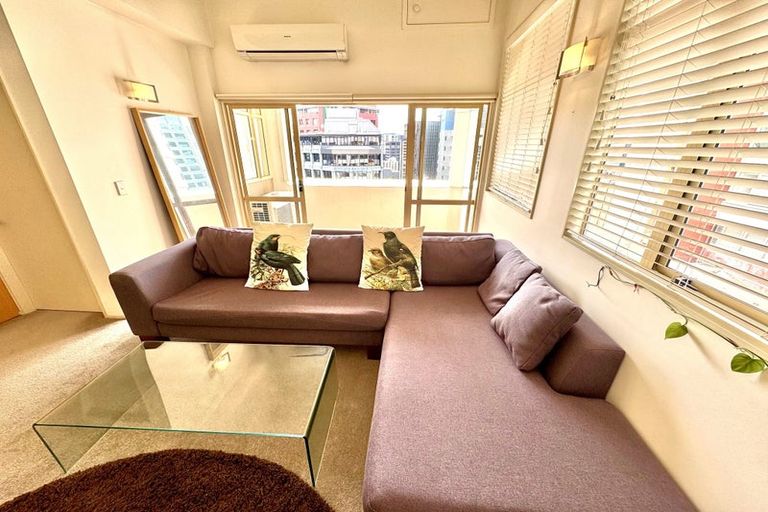 Photo of property in Hume House, 31/152u The Terrace, Wellington Central, Wellington, 6011