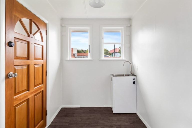 Photo of property in 86 Canada Street, Watlington, Timaru, 7910