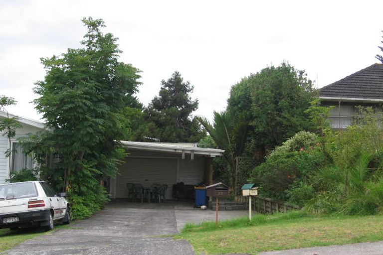 Photo of property in 27 Saffron Street, Birkdale, Auckland, 0626