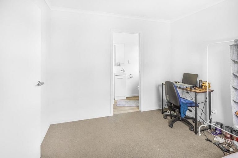 Photo of property in 79u7 Carrington Avenue, Silverdale, Hamilton, 3216