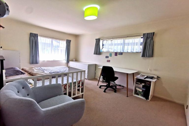 Photo of property in 14 Golfland Drive, Golflands, Auckland, 2013