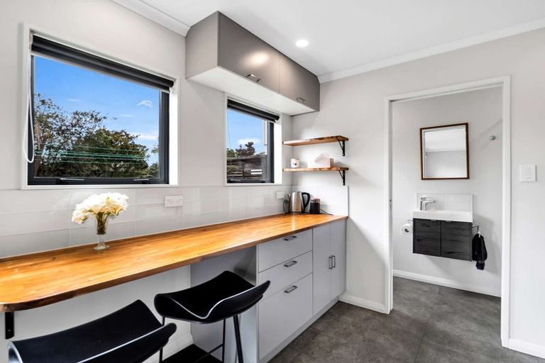 Photo of property in 68 Seddon Street, Takaro, Palmerston North, 4412