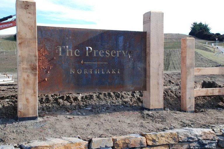 Photo of property in 3 Lauderdale Lane, Wanaka, 9305