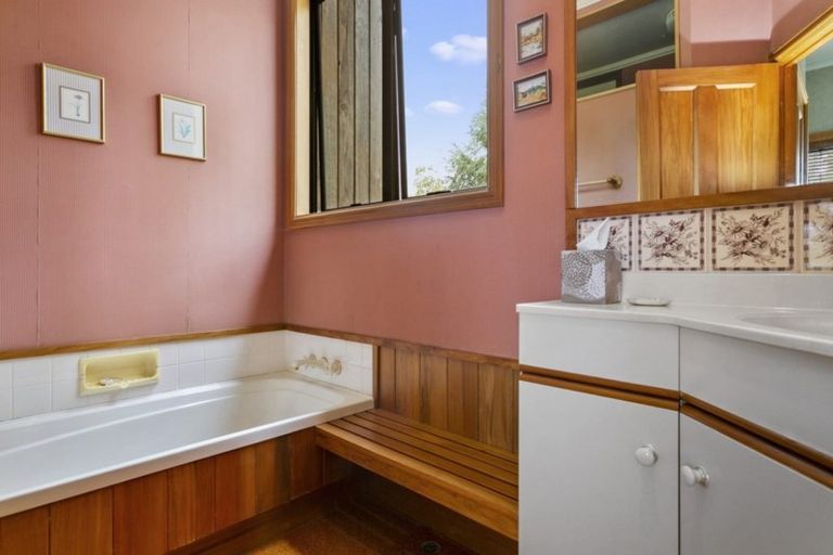 Photo of property in 114 Saint Leger Road, Te Awamutu, 3875