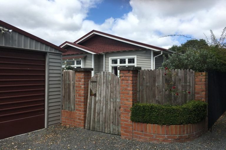 Photo of property in 91 Mandeville Street, Riccarton, Christchurch, 8011