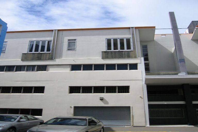 Photo of property in Dixonlane Apartments, 13/7 Feltex Lane, Te Aro, Wellington, 6011