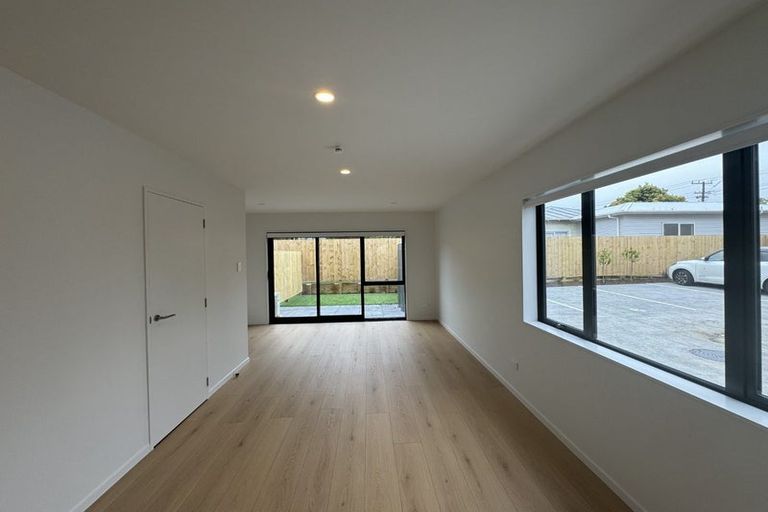 Photo of property in 3/3 Eskdale Road, Birkdale, Auckland, 0626