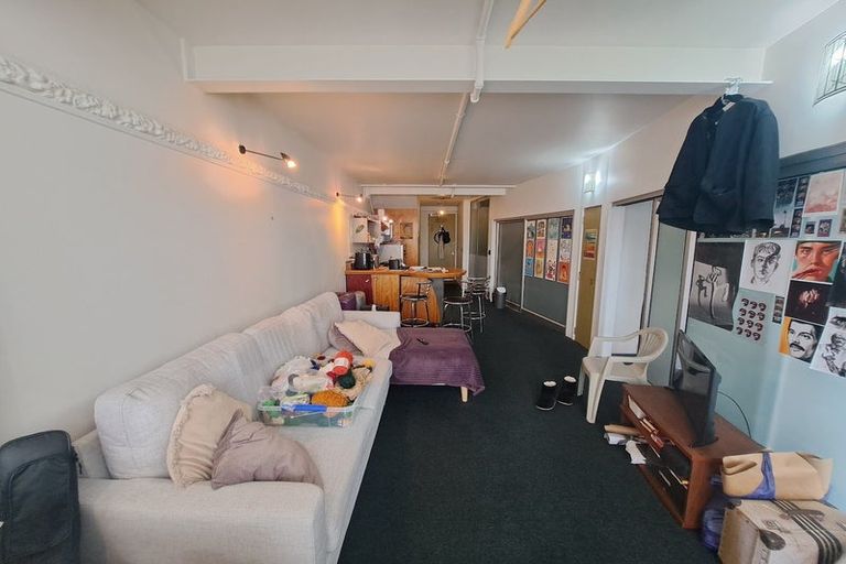 Photo of property in Qba Apartments, 3i/51 Webb Street, Mount Cook, Wellington, 6011