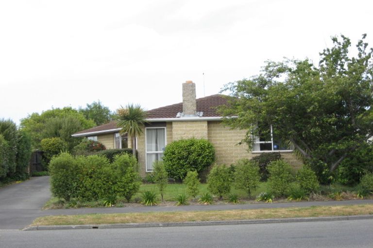 Photo of property in 495 Mairehau Road, Parklands, Christchurch, 8083