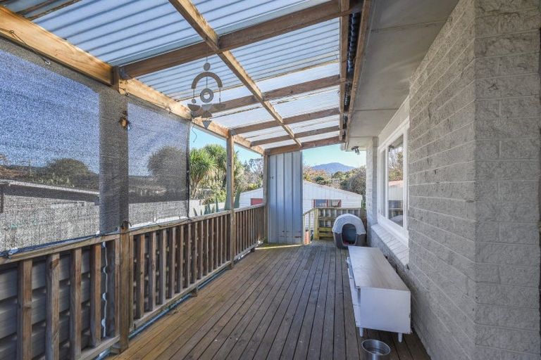 Photo of property in 16 Hunt Crescent, Hillcrest, Rotorua, 3015