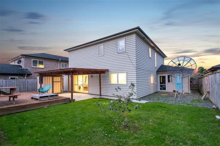 Photo of property in 32 Coolaghy Drive, Flat Bush, Auckland, 2019