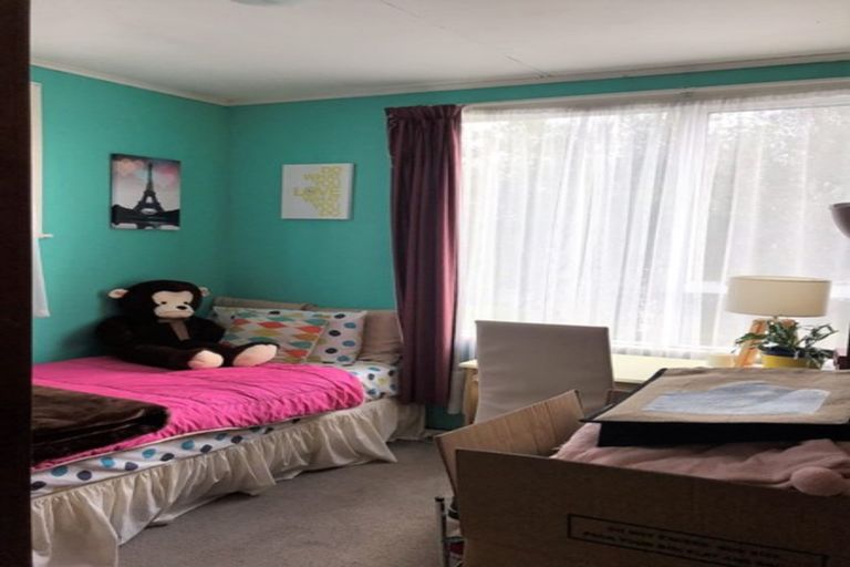 Photo of property in 49 Rosier Road, Glen Eden, Auckland, 0602