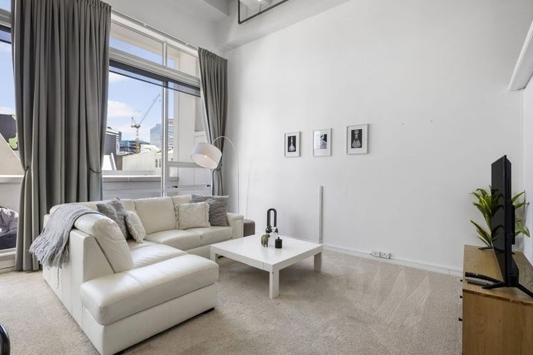 Photo of property in Stadium Garden Flats, 117/107 Thorndon Quay, Pipitea, Wellington, 6011