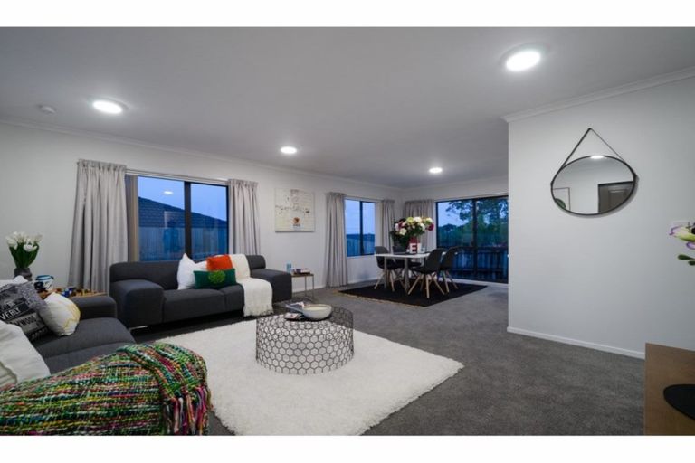 Photo of property in 51 Munroe Road, Ranui, Auckland, 0612