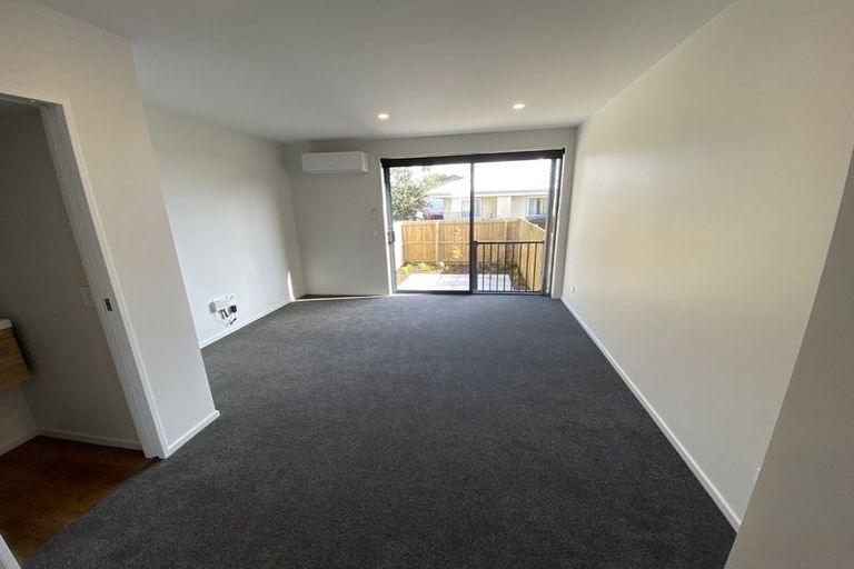 Photo of property in 2/31 Edmonds Street, Woolston, Christchurch, 8062