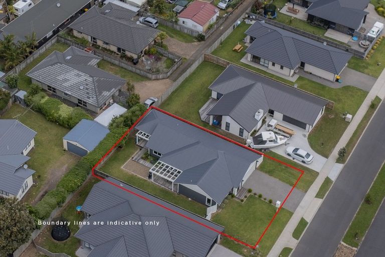 Photo of property in 94 Kupe Drive, Whitianga, 3510