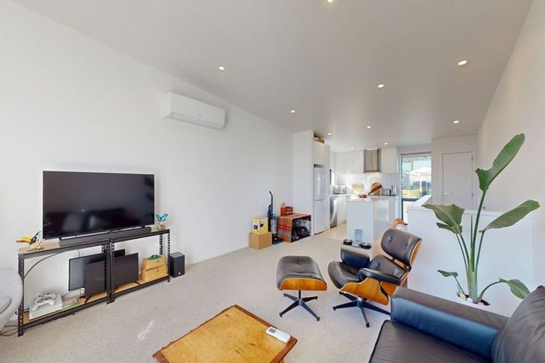 Photo of property in 43 Houhere Street, Paraparaumu, 5032