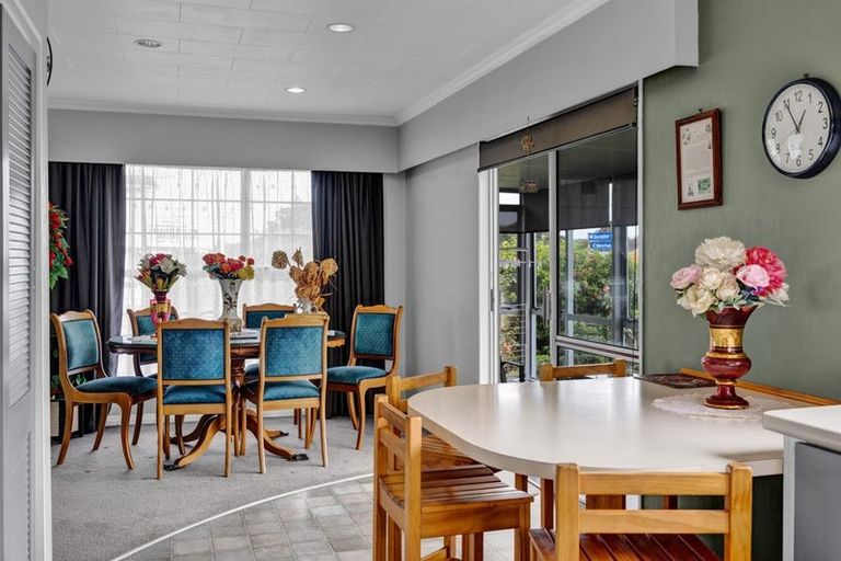 Photo of property in 35 Gloucester Street, Patea, 4520