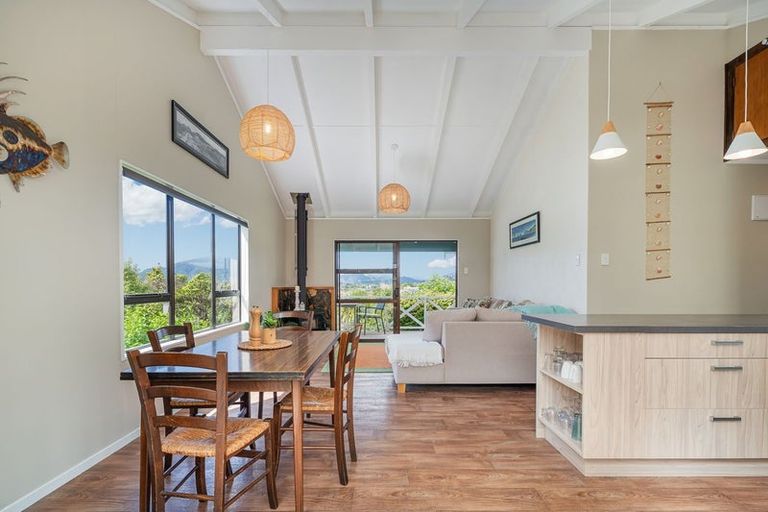 Photo of property in 72 Ocean Beach Road, Tairua, 3508