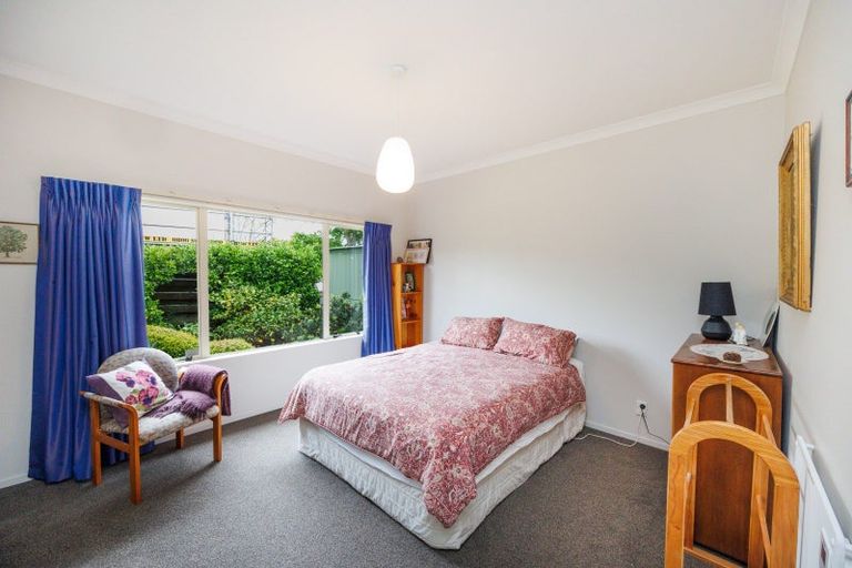 Photo of property in 11 Pastoral Lane, Hokowhitu, Palmerston North, 4410