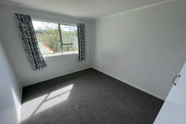 Photo of property in 4 Scarlet Drive, Ranui, Auckland, 0612