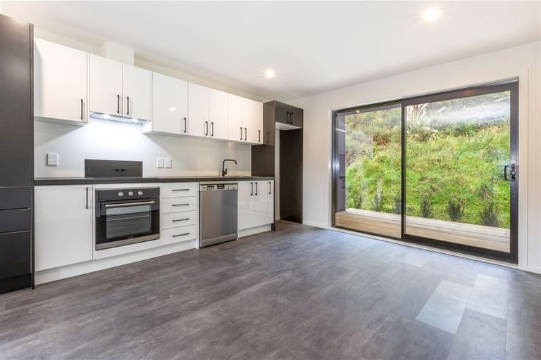 Photo of property in 9 Hastings Grove, Wainuiomata, Lower Hutt, 5014