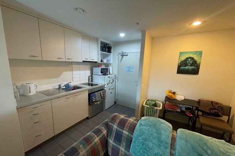 Photo of property in 401/17 Osterley Way, Manukau, Auckland, 2104