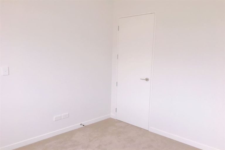 Photo of property in 36 Hikuawa Road, Flat Bush, Auckland, 2019