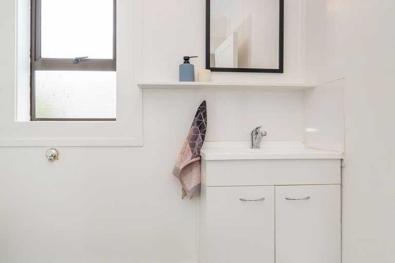 Photo of property in 40 Fawcett Street, South Dunedin, Dunedin, 9012