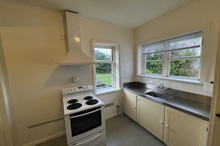 Photo of property in 40 Sunshine Avenue, Karori, Wellington, 6012