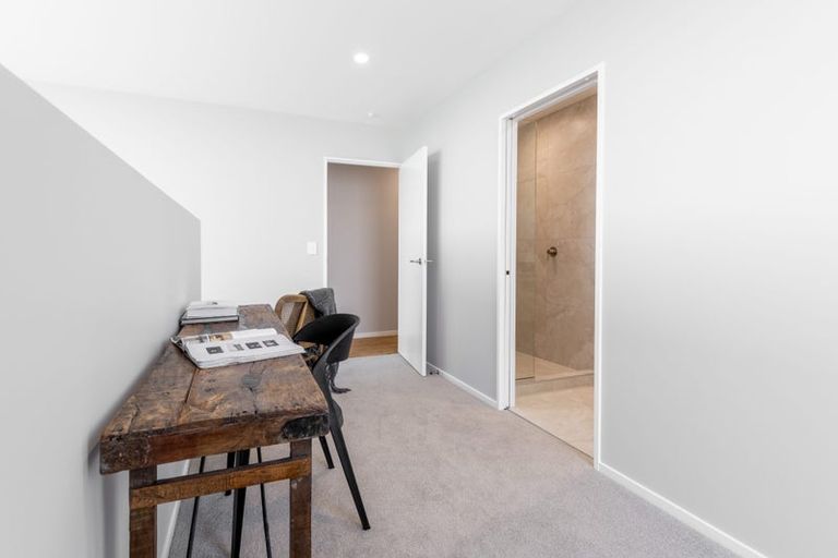 Photo of property in 270 Major Hornbrook Road, Mount Pleasant, Christchurch, 8081