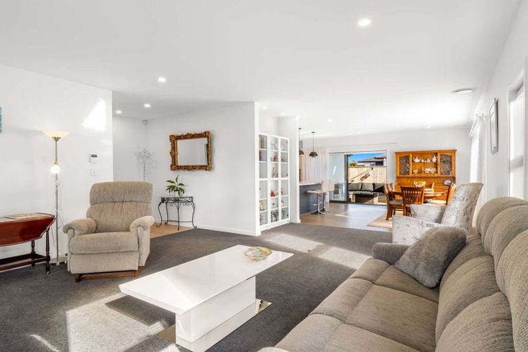 Photo of property in 6 Simon Street, Tawhero, Whanganui, 4501