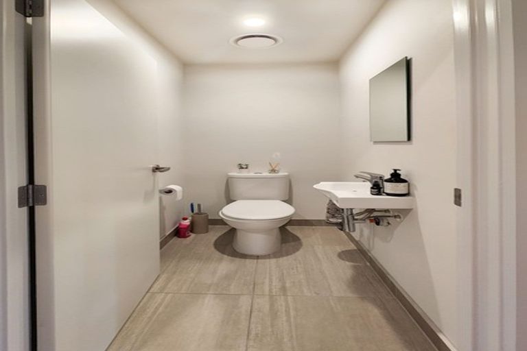 Photo of property in 7 Infantry Lane, Papakura, 2110