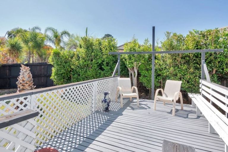 Photo of property in 11 Dellwood Avenue, Henderson, Auckland, 0612