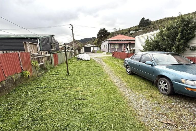 Photo of property in 29 Murray Street, Greymouth, 7805