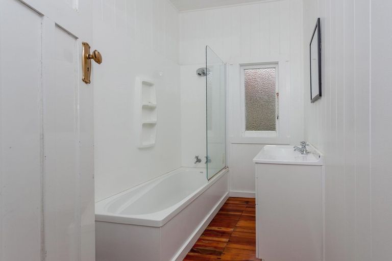 Photo of property in 300 Mackay Street, Thames, 3500