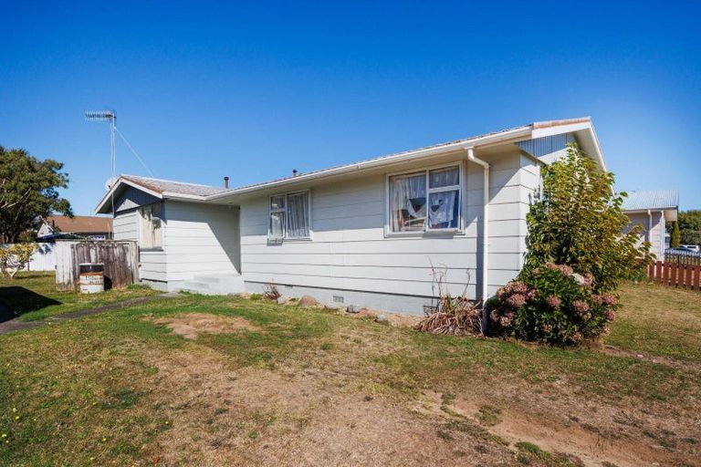 Photo of property in 45 Morgan Crescent, Levin, 5510