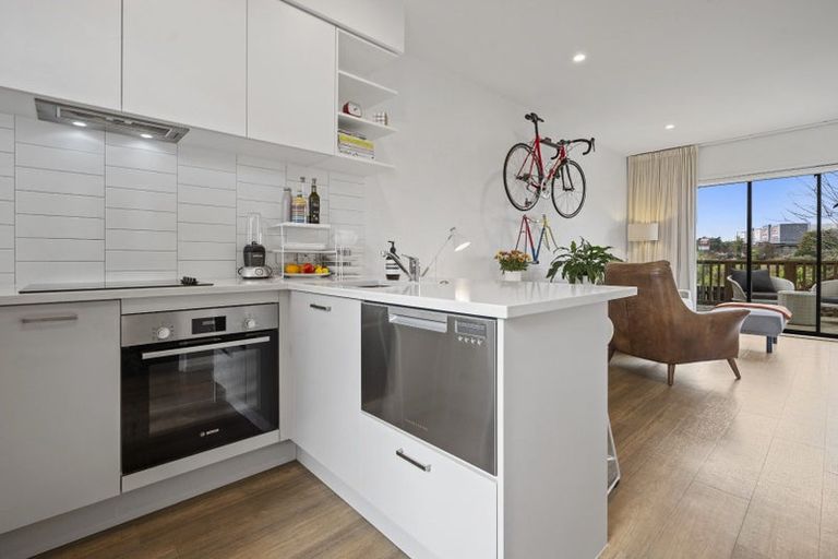 Photo of property in 26/47a Huntington Drive, Huntington Park, Auckland, 2013